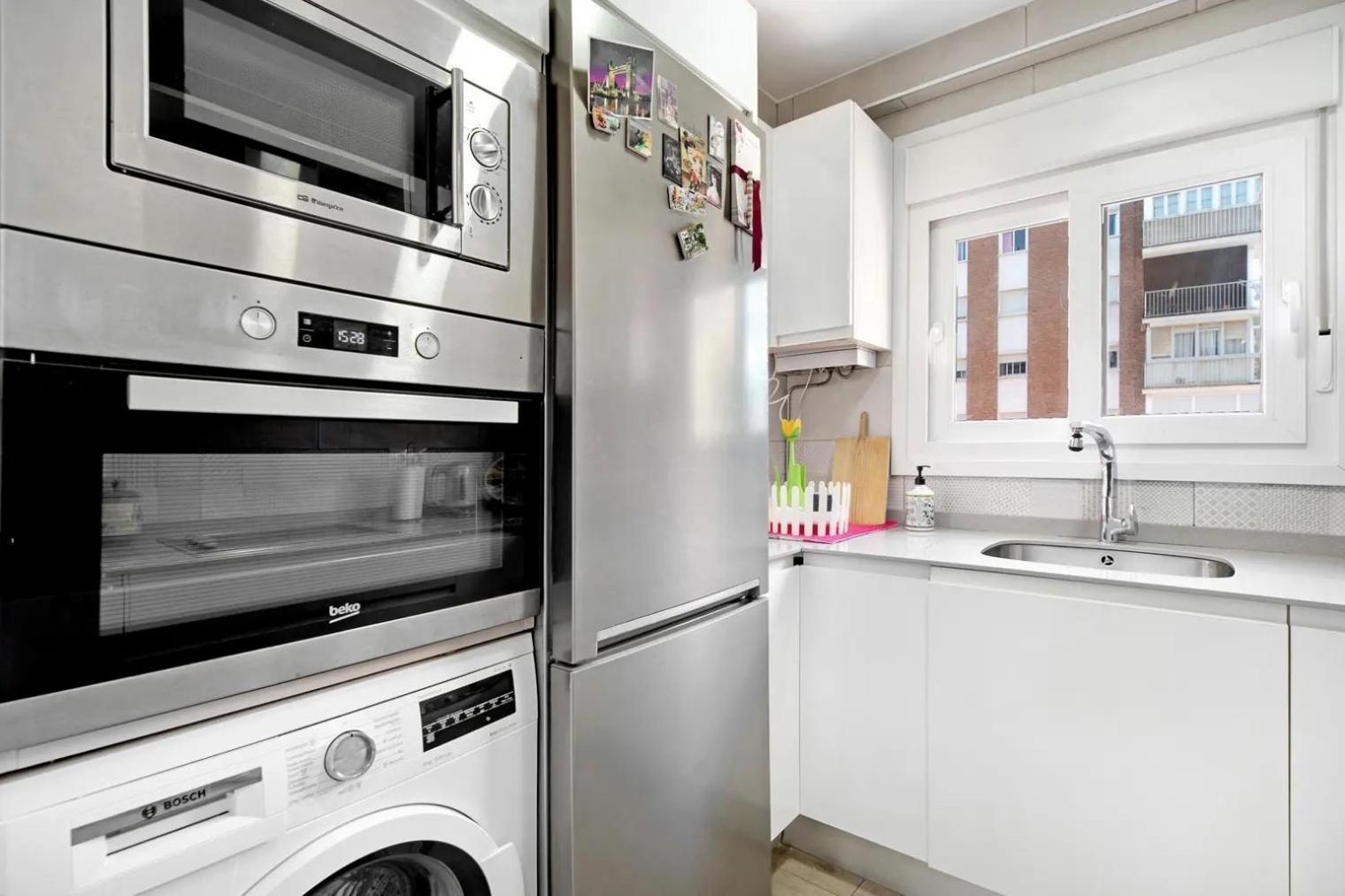 Cozy Room In Stylish Flat Just Steps From The Beach Cádiz Exterior photo